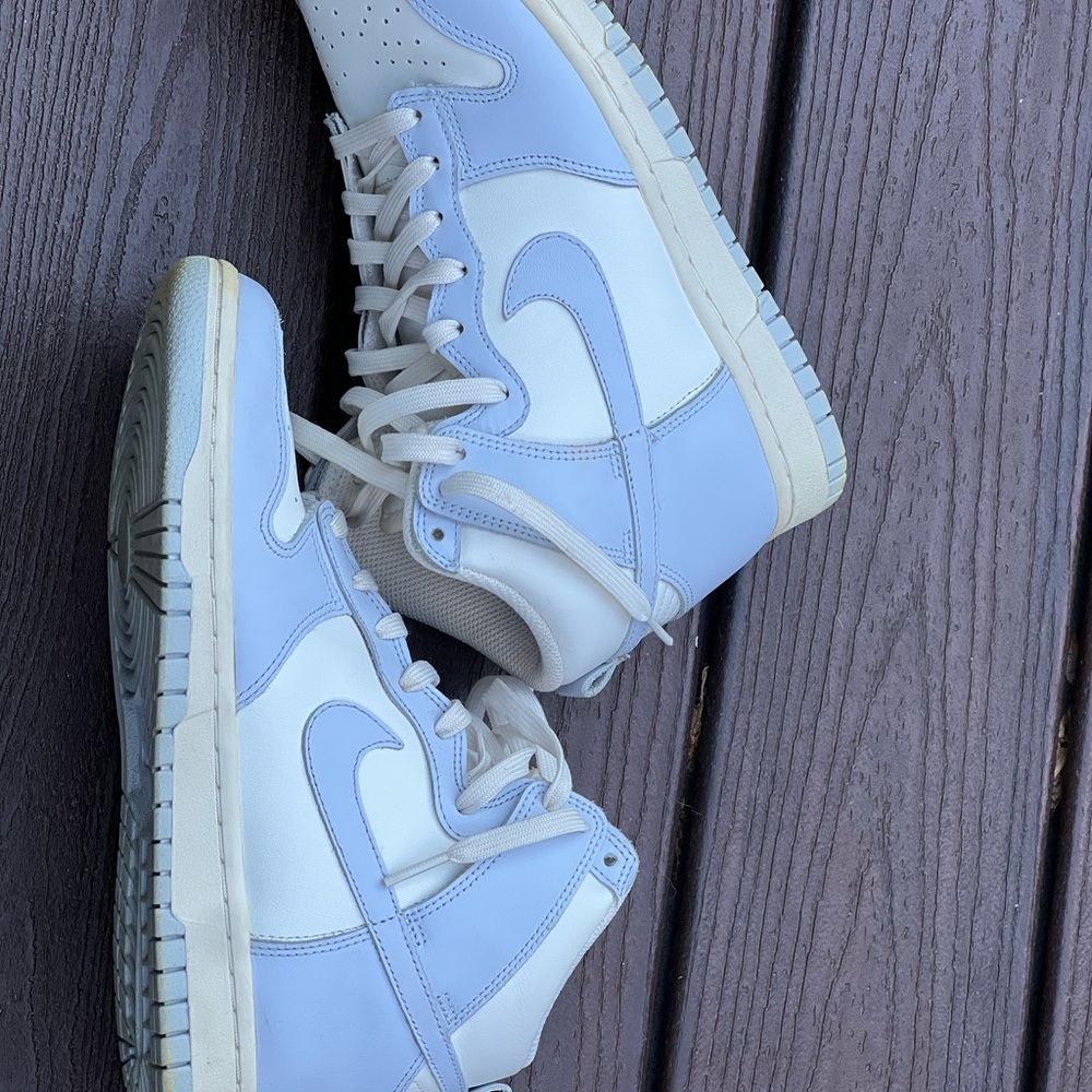 Nike Hightop Dunks - Football Grey size 8 WOMENS